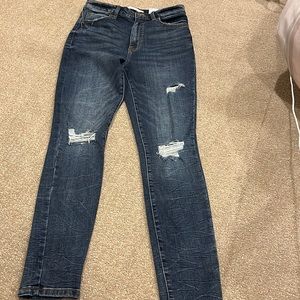 Eunina Dark Blue Skinny Jeans with small rips